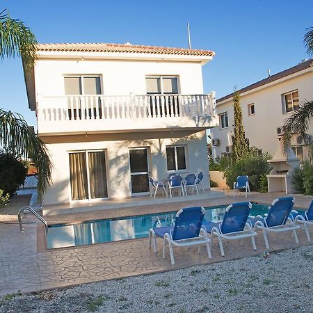 Hara Nissi Beach Villas أيا نابا المظهر الخارجي الصورة